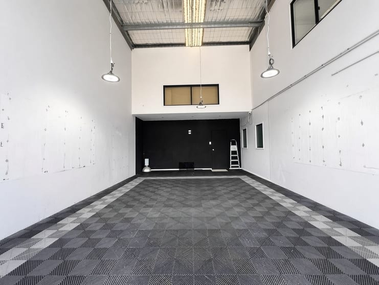 15/15 Industrial Avenue Molendinar QLD 4214 - Image 3