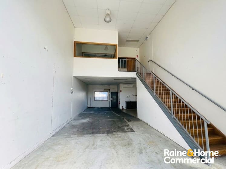 11/11 Buchanan Road Banyo QLD 4014 - Image 2