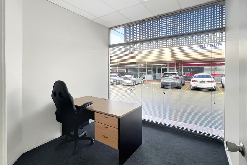 12/80-88 Main Street Bairnsdale VIC 3875 - Image 2