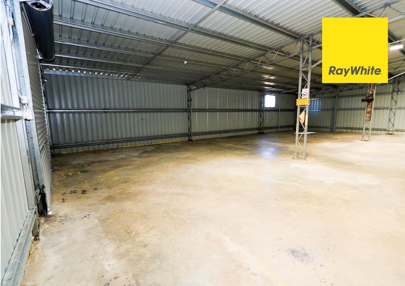 126 Ring Street Inverell NSW 2360 - Image 3