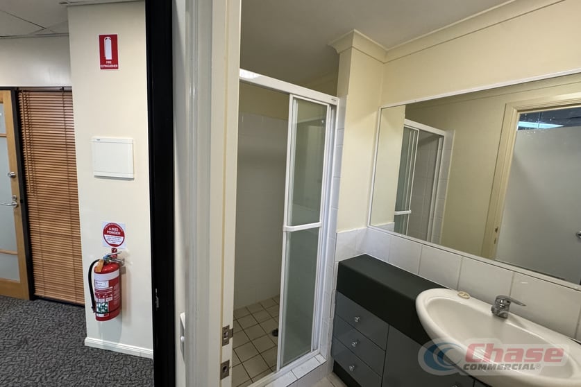 14/83 Leichhardt Street Spring Hill QLD 4000 - Image 3