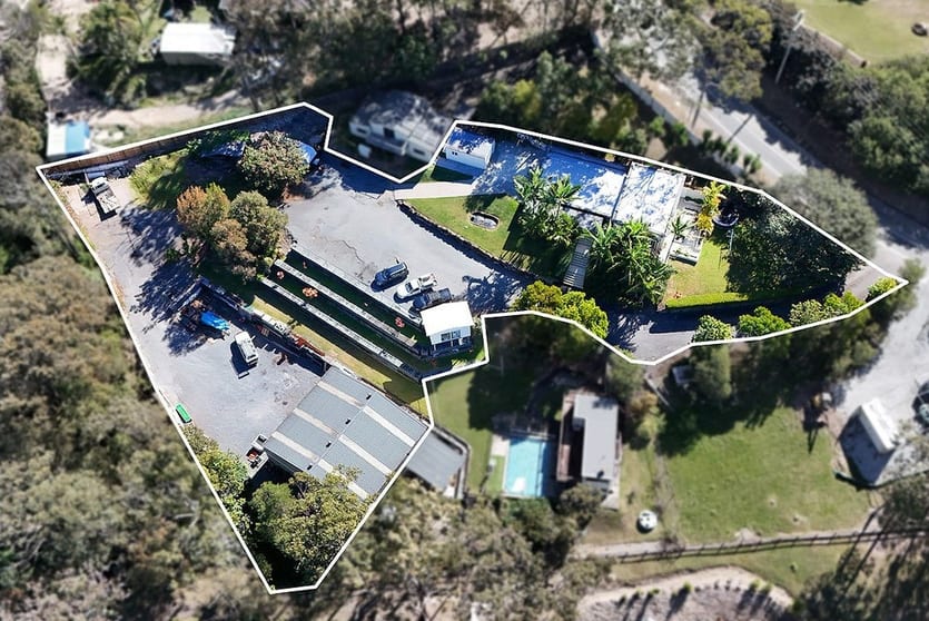 Click to view all images 134 Crane Crescent Nerang QLD 4211 - Image 3