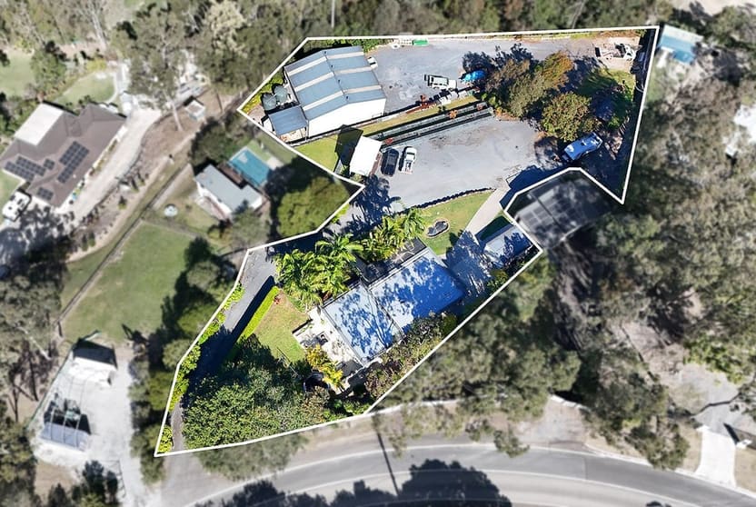 Click to view all images 134 Crane Crescent Nerang QLD 4211 - Image 4