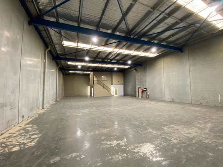 Click to view all images Unit 4/46-48 Whyalla Place Prestons NSW 2170 - Image 3