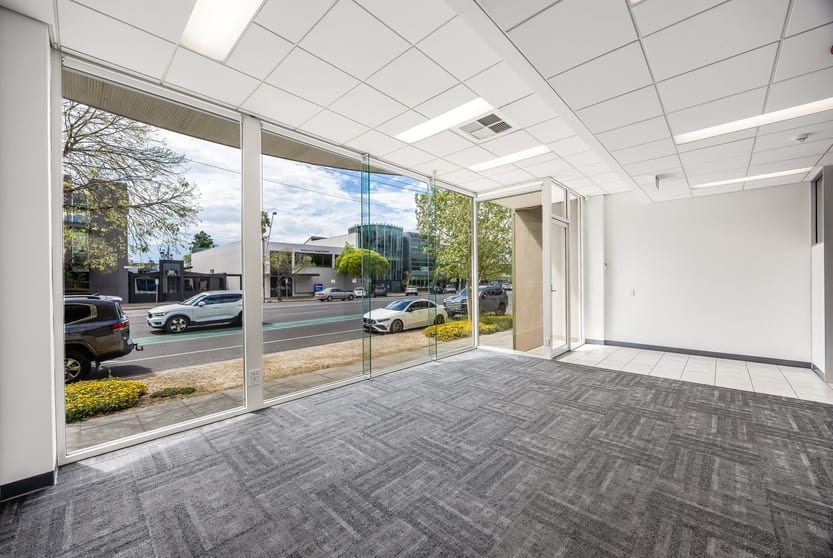 Click to view all images Unit 2 309-311 Wakefield Street Adelaide SA 5000 - Image 2