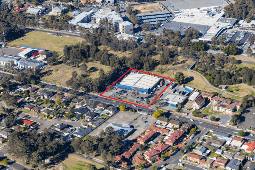 Click to view all images Edensor Park NSW 2176 - Image 2