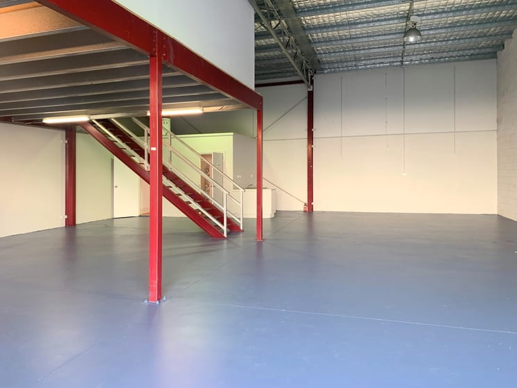 Click to view all images Unit 1/2 Joule Place Tuggerah NSW 2259 - Image 2