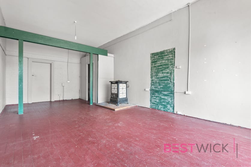 Click to view all images 64 Adelaide Street Blayney NSW 2799 - Image 2