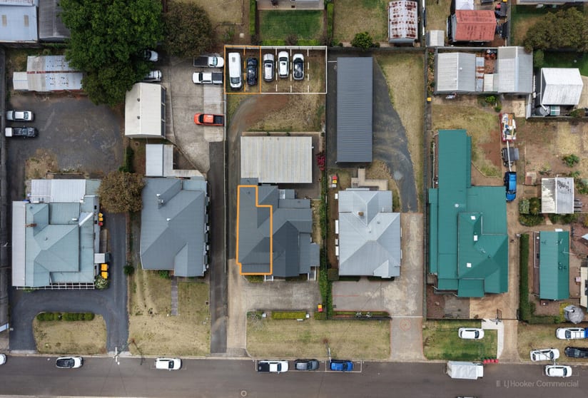 B/5 Thomas Street Toowoomba City QLD 4350 - Image 2
