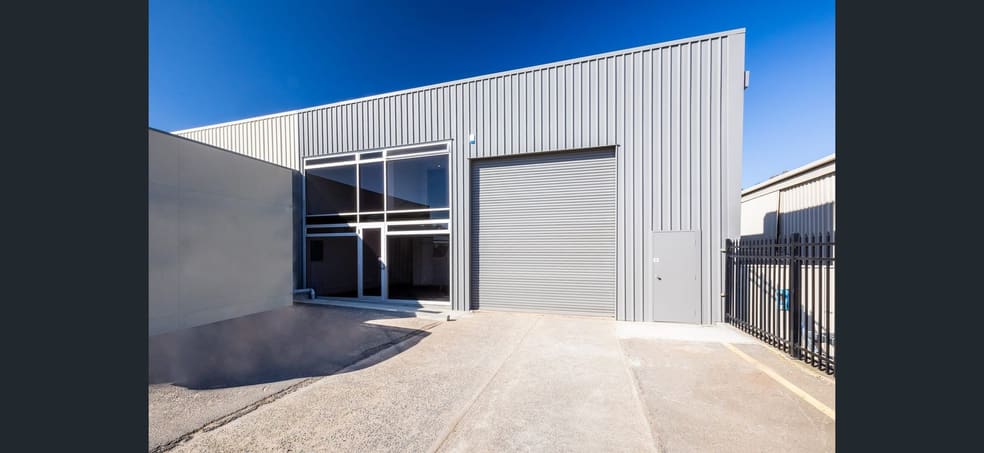 Click to view all images 56 Jacobsen Cres Holden Hill SA 5088 - Image 3