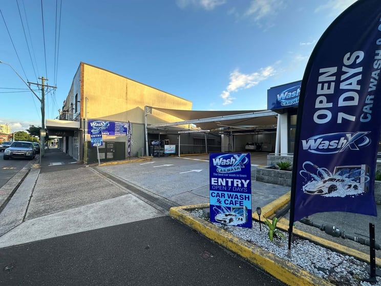 Click to view all images 165 Pittwater Rd Manly NSW 2095 - Image 3