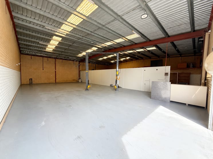 2/19 Tindale street Mandurah WA 6210 - Image 2