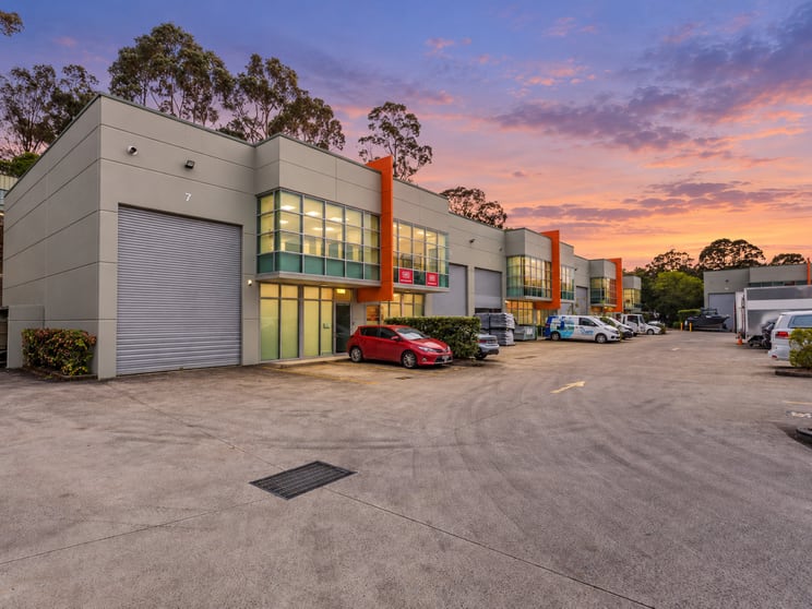 Click to view all images Unit 8/28 Barcoo Street Chatswood NSW 2067 - Image 2