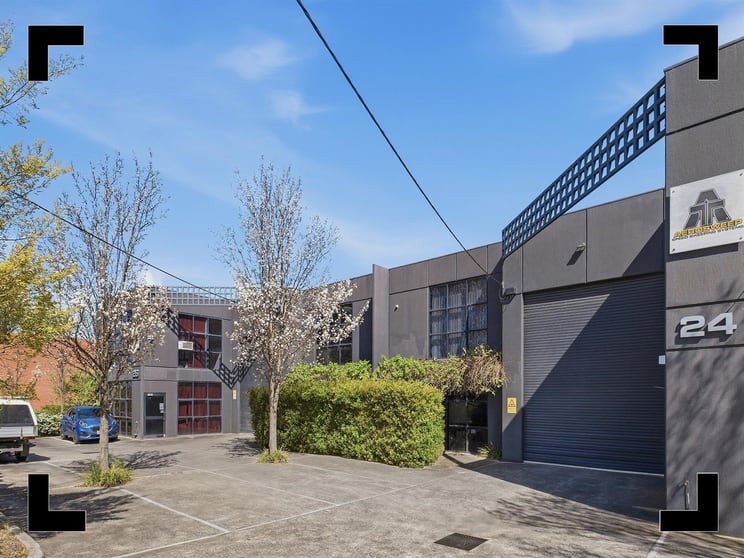 Click to view all images 24-26 Ceylon Street Nunawading VIC 3131 - Image 1