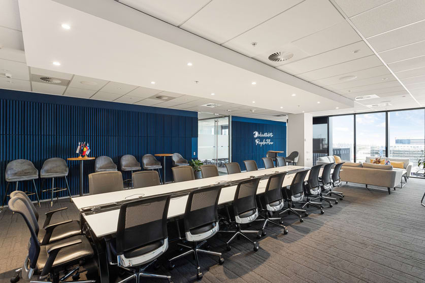 Click to view all images Connect Corporate Centre 185-191 O'Riordan Street Mascot NSW 2020 - Image 3