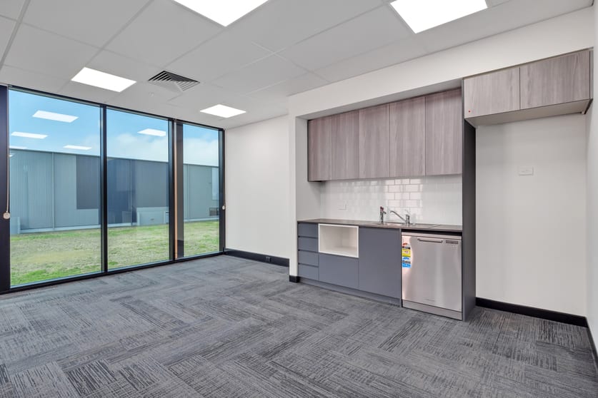 Click to view all images 13 Distribution Drive Orchard Hills NSW 2748 - Image 5