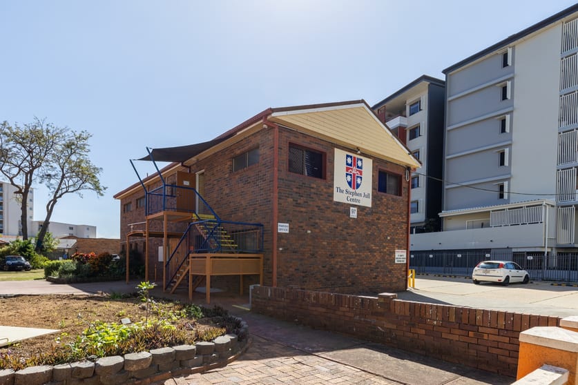 Click to view all images 97 Sutton Street Redcliffe QLD 4020 - Image 1