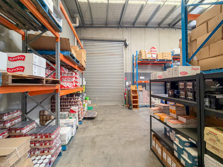 Click to view all images 88a Brunel Road Seaford VIC 3198 - Image 2