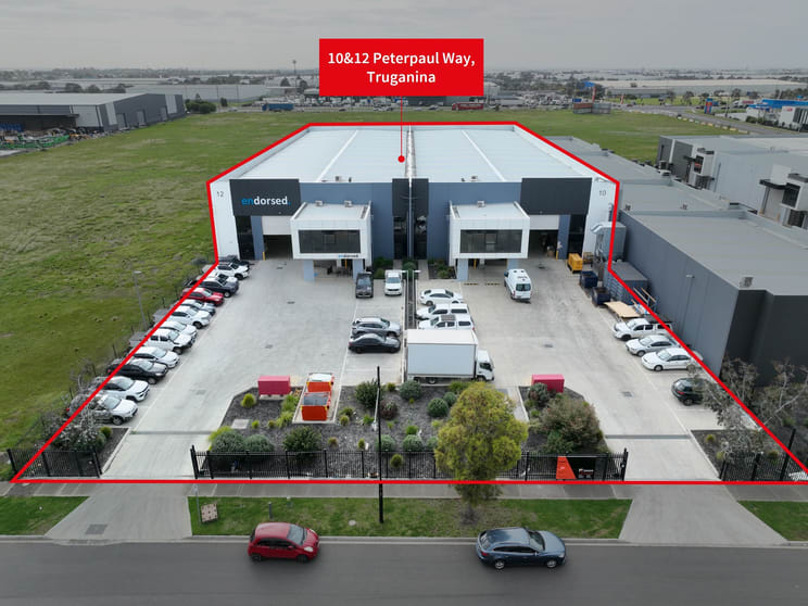 Click to view all images 10 & 12 Peterpaul Way Truganina VIC 3029 - Image 1