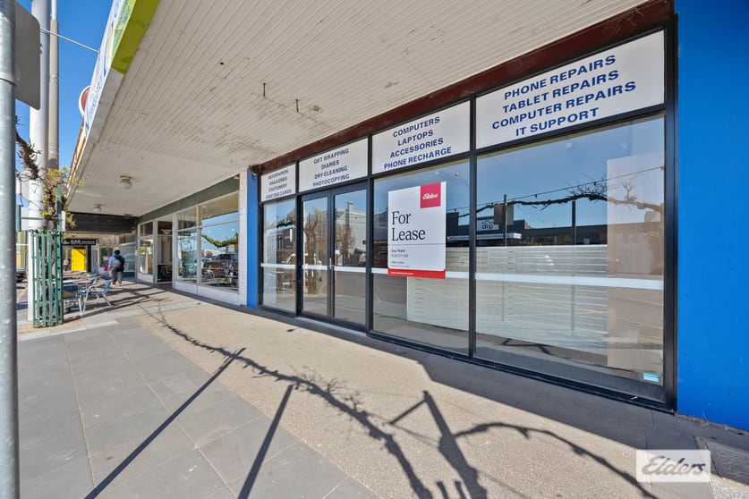 Click to view all images 98 Barkly Street Ararat VIC 3377 - Image 3