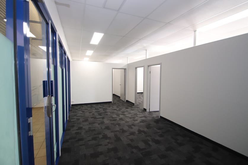 Click to view all images Unit 23A/90 Frances Bay Drive Stuart Park NT 0820 - Image 2