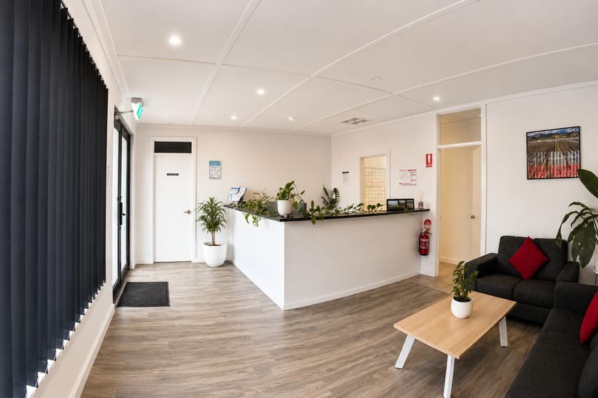 Click to view all images 107 Pine Ave Mildura VIC 3500 - Image 2