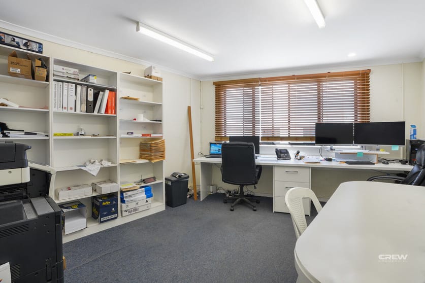 Click to view all images 4/20 Export Drive Molendinar QLD 4214 - Image 3