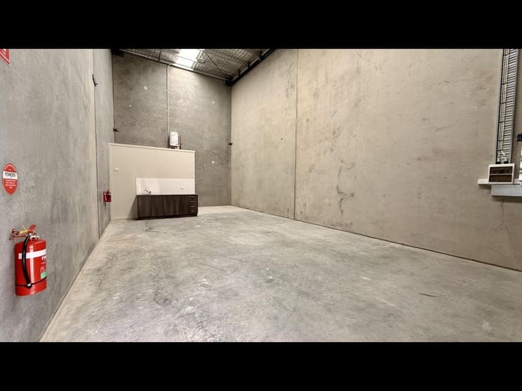 Click to view all images U19/20 Cedar Mill Drive Jilliby NSW 2259 - Image 2