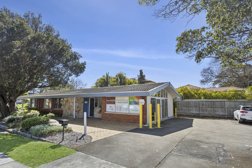 Click to view all images 13 Starkey St Forestville NSW 2087 - Image 1