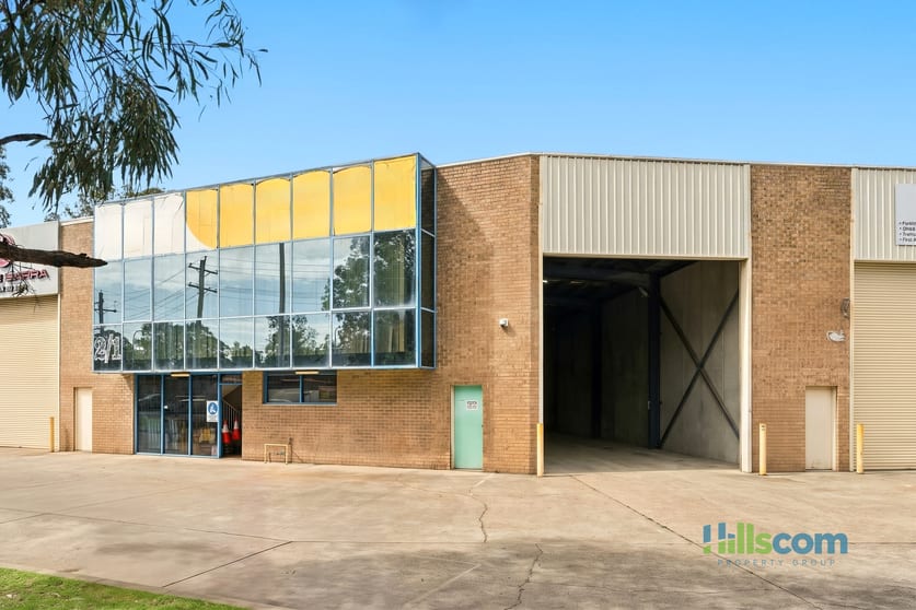 Click to view all images 2/1 Melissa Place Kings Park NSW 2148 - Image 2