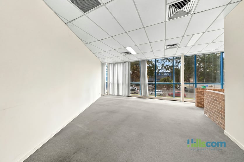 Click to view all images 2/1 Melissa Place Kings Park NSW 2148 - Image 3