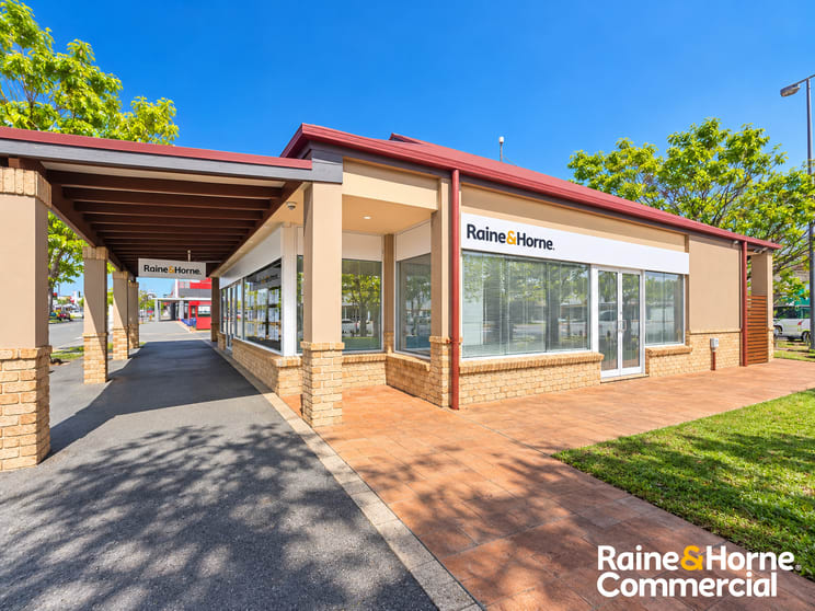 Click to view all images 28 Ernest Cavanagh Street Gungahlin ACT 2912 - Image 1
