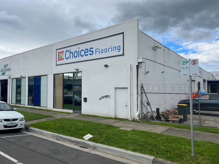 Click to view all images 20A William Street Lilydale VIC 3140 - Image 1