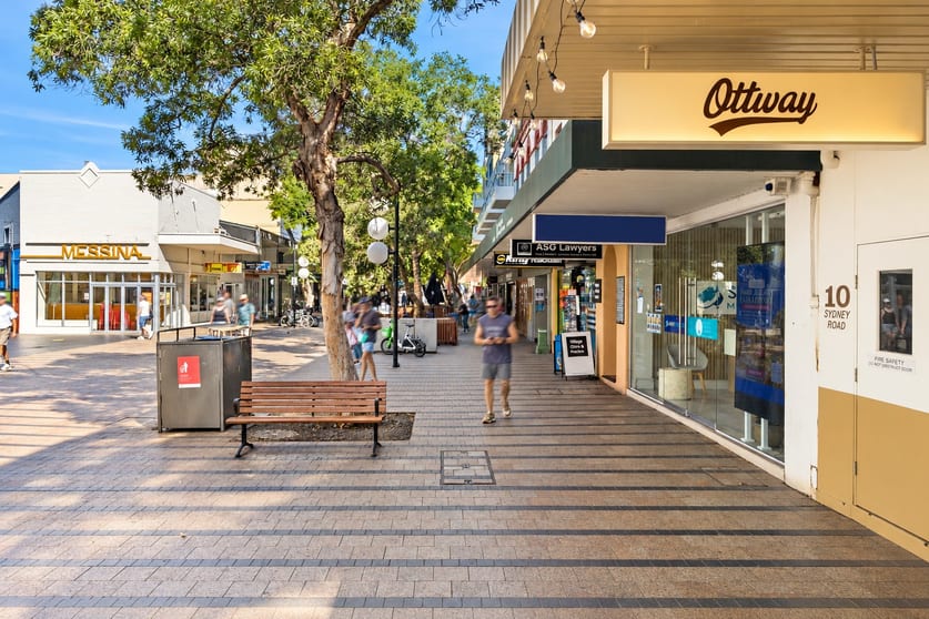 Click to view all images 12 Sydney Road Manly NSW 2095 - Image 3