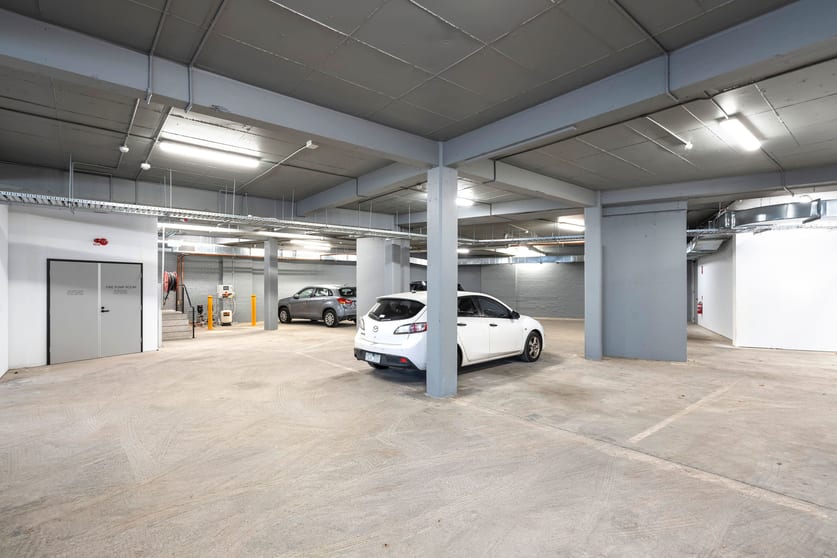 Click to view all images 579-591 Mt Alexander Road Moonee Ponds VIC 3039 - Image 2