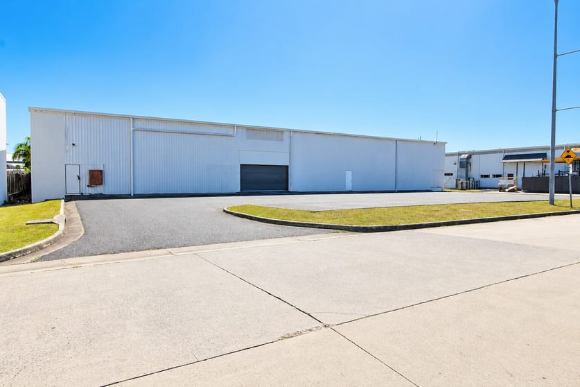 26/36-48 Kings Road Hyde Park QLD 4812 - Image 1
