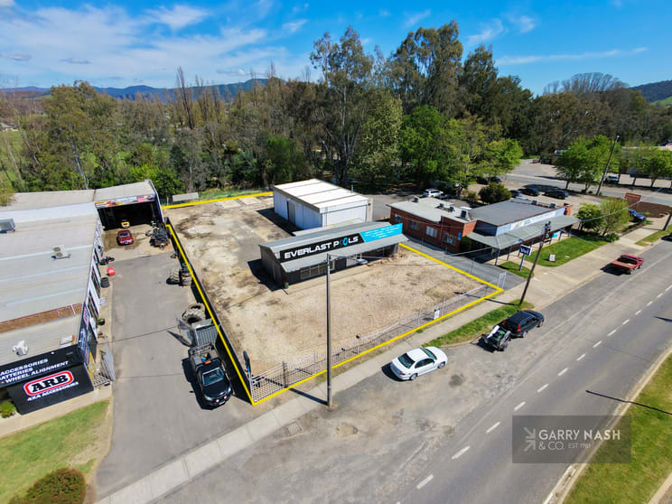 Click to view all images 77 Myrtle Street Myrtleford VIC 3737 - Image 1