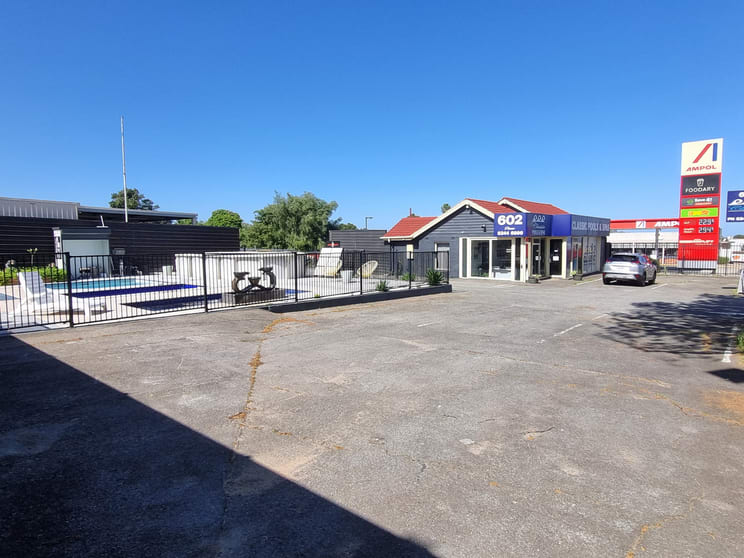 Click to view all images 602-604 North East Road Holden Hill SA 5088 - Image 2