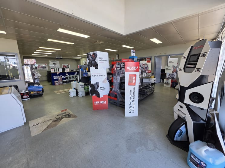 Click to view all images 101 - 107 Gunnedah Road Tamworth NSW 2340 - Image 3