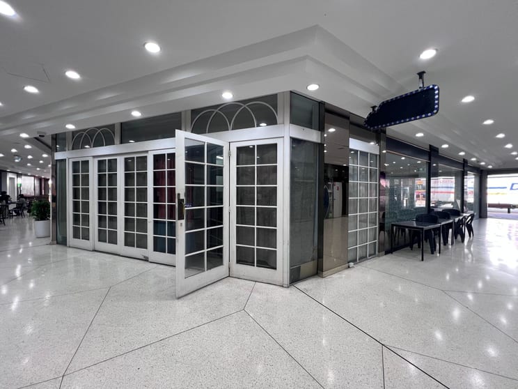 Click to view all images 16/38 Orchid Avenue Surfers Paradise QLD 4217 - Image 2
