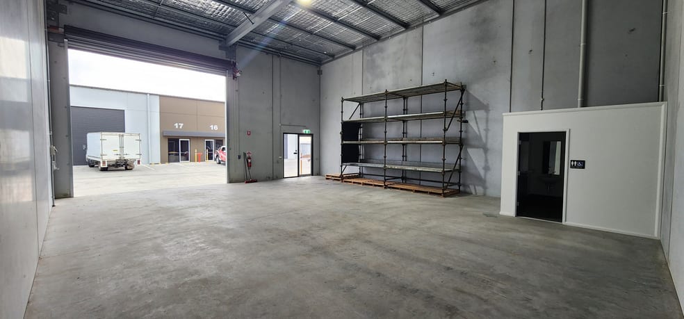 Click to view all images 11/10 MIchigan Road Kelso NSW 2795 - Image 2