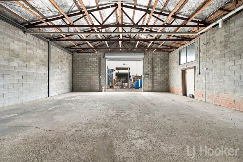 Click to view all images 102 Underwood Street Beard ACT 2620 - Image 3