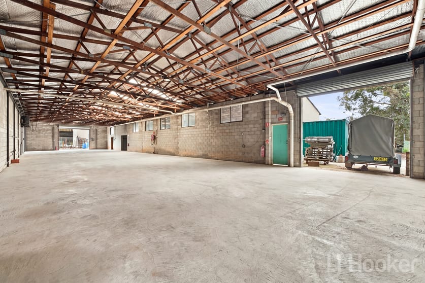 Click to view all images 102 Underwood Street Beard ACT 2620 - Image 5
