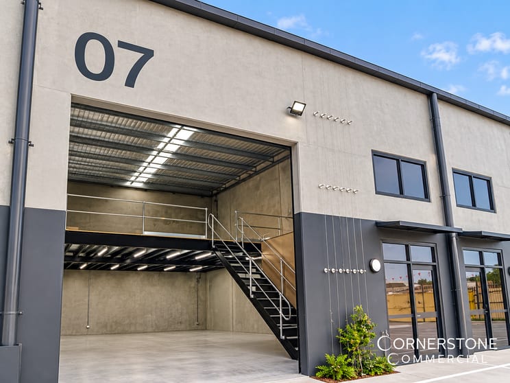 Click to view all images 7/48 Boreas Drive Morayfield QLD 4506 - Image 1