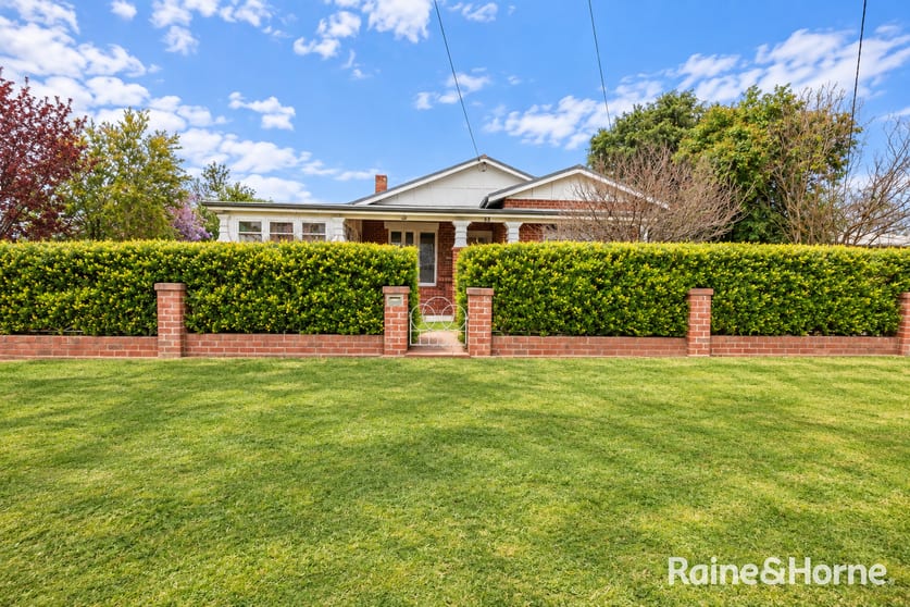 Click to view all images 23 Horatio Street Mudgee NSW 2850 - Image 1