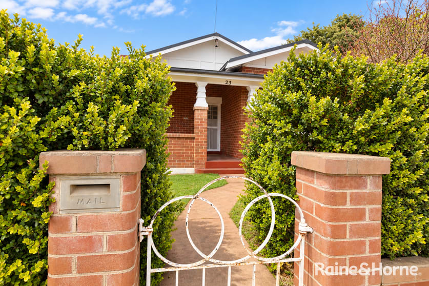 Click to view all images 23 Horatio Street Mudgee NSW 2850 - Image 2
