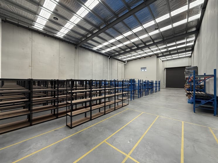 Click to view all images 26 Volt Circuit Dandenong VIC 3175 - Image 3