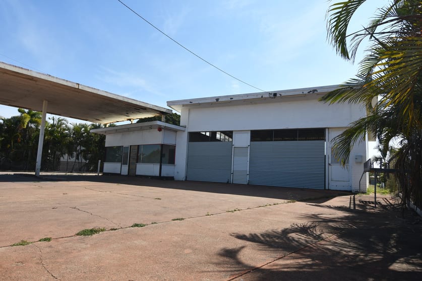 Click to view all images 6 Railway Avenue Railway Estate QLD 4810 - Image 5