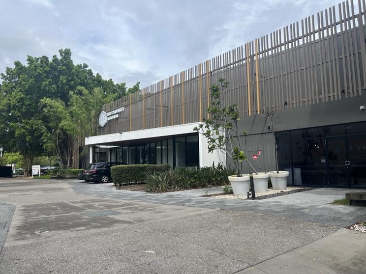 Click to view all images Suite 1 & 2/25 Donkin Street West End QLD 4101 - Image 2