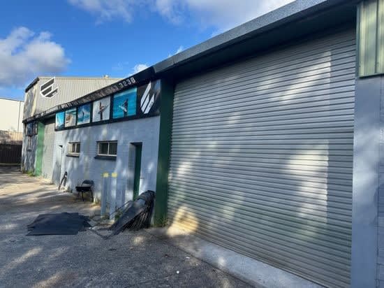 Click to view all images Unit 2 N0 87 Gavenlock Road Tuggerah NSW 2259 - Image 1